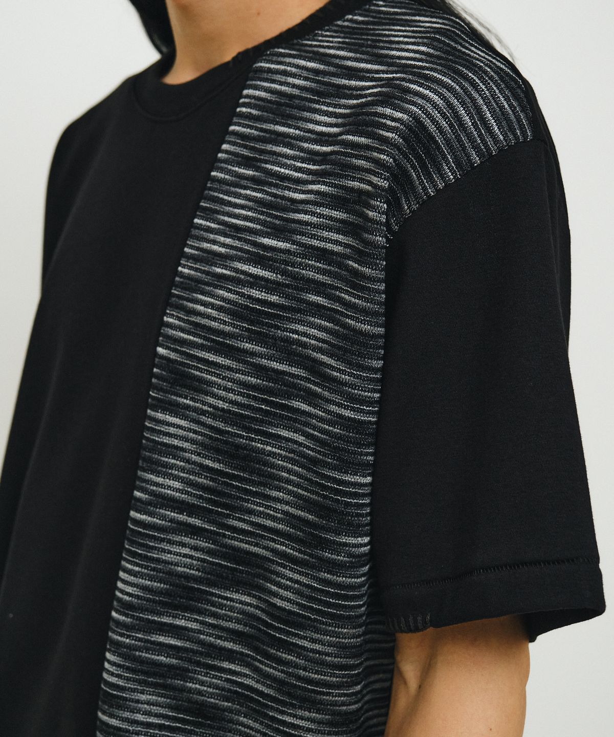 엔도어(ENDOOR) Functional Knit Panel 1/2 T-Shirt (black)