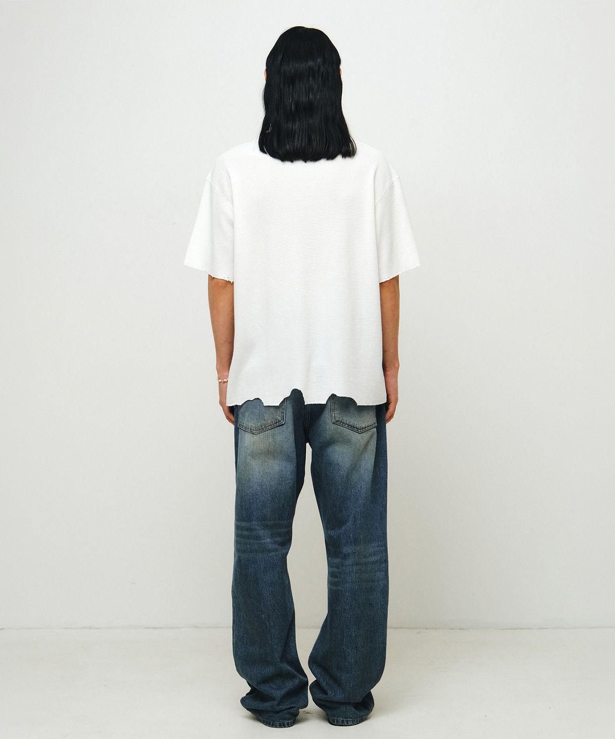 엔도어(ENDOOR) Vtg Damage 1/2 T-Shirt (off white)