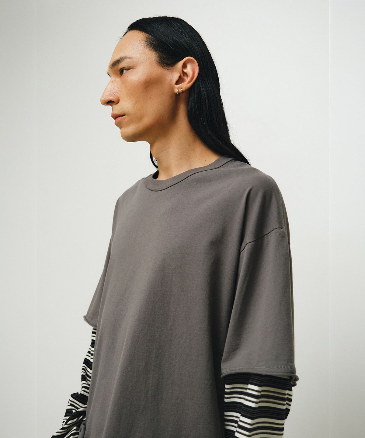 엔도어(ENDOOR) Layered Stripe Long Sleeve  (gray)