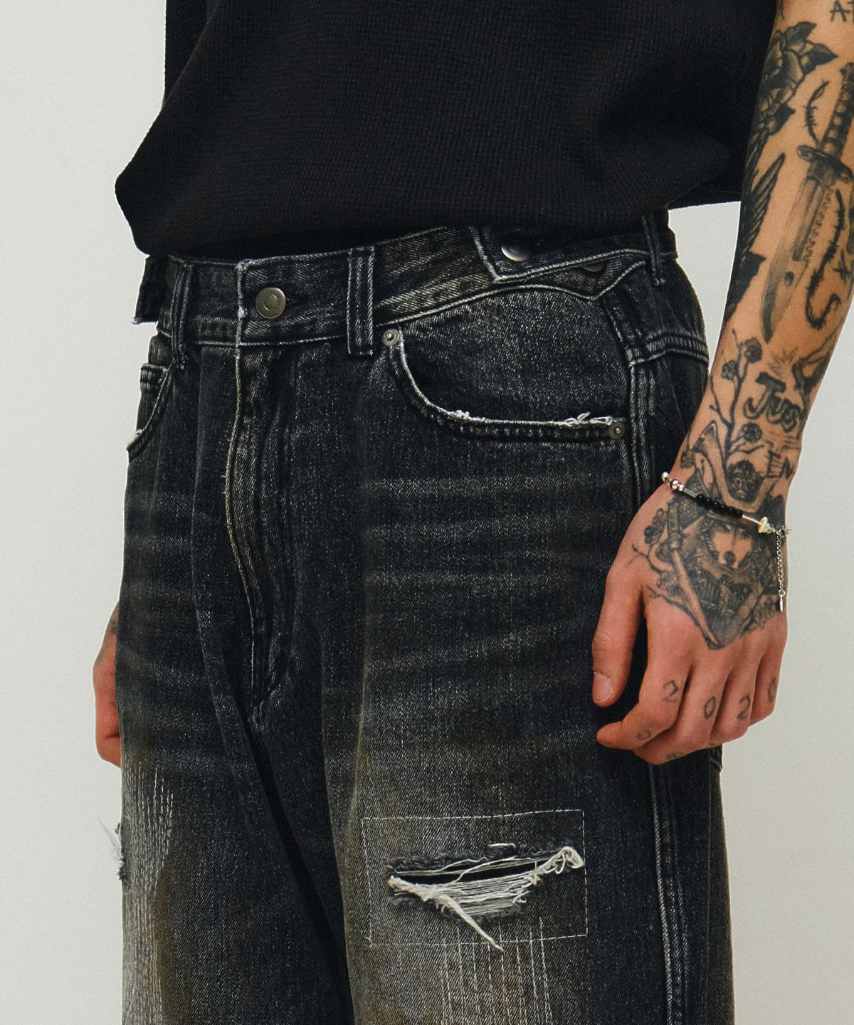 엔도어(ENDOOR) Archive repair denim pants (black)