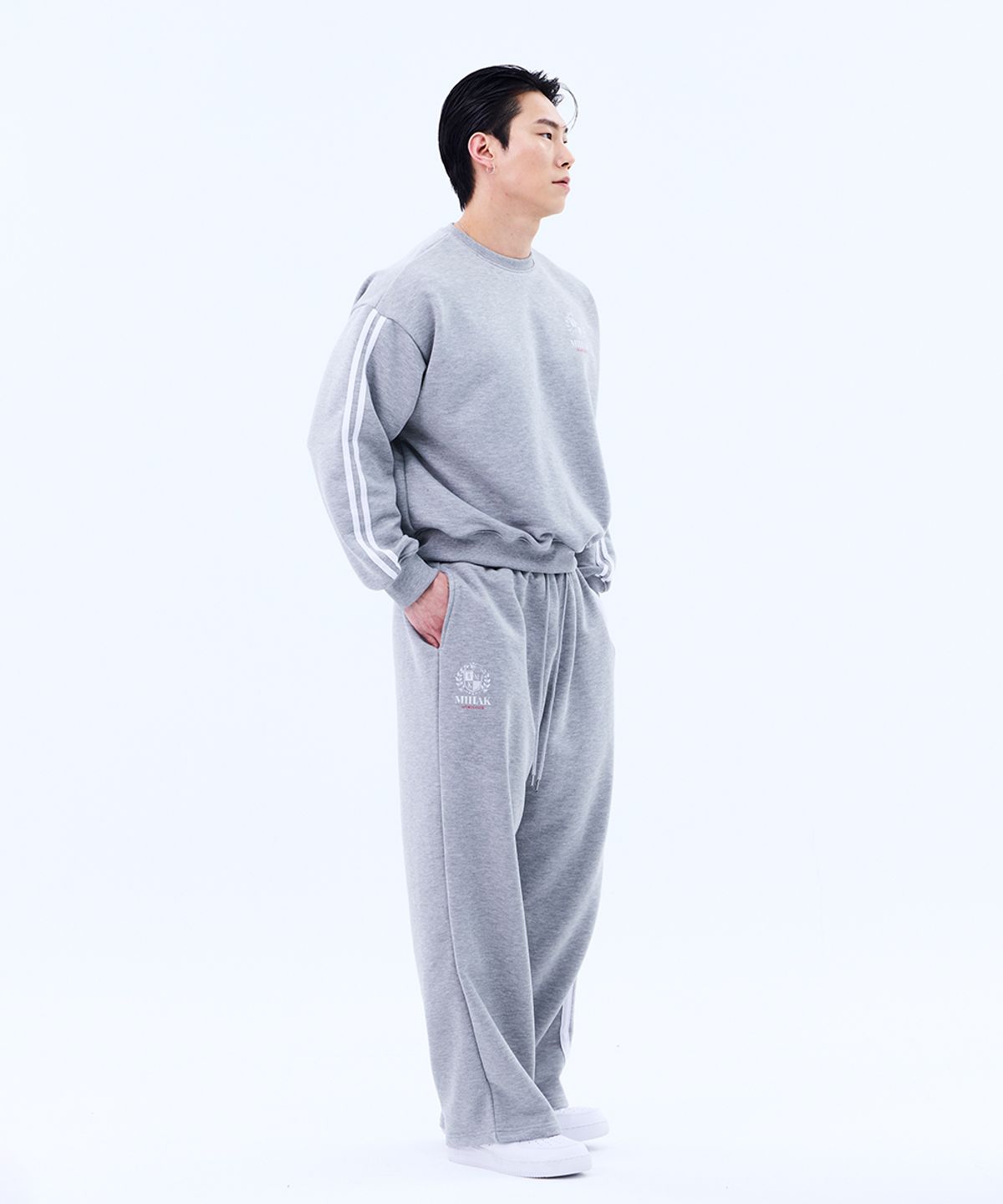 미학(MIHAK) 아이비리그 트랙 라인 와이드 팬츠 (GRAY)