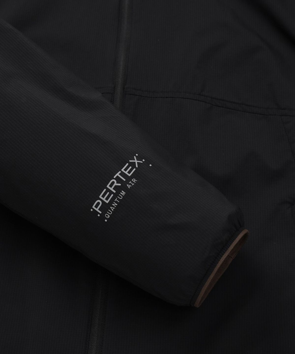 디스커버리 익스페디션(DISCOVERY EXPEDITION) 남성 퍼텍스 러닝 바람막이 (BLACK)