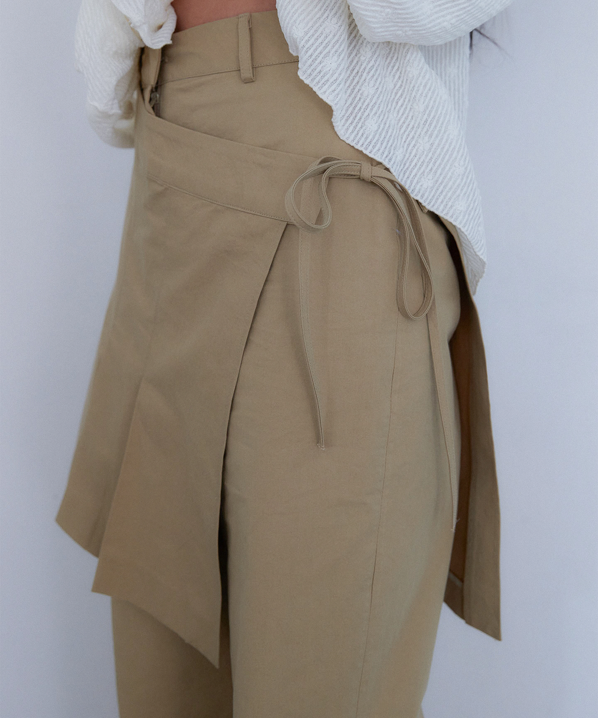 아우로(OURO) PLEATS SKIRT LAYERED PANTS [ CAMEL ]