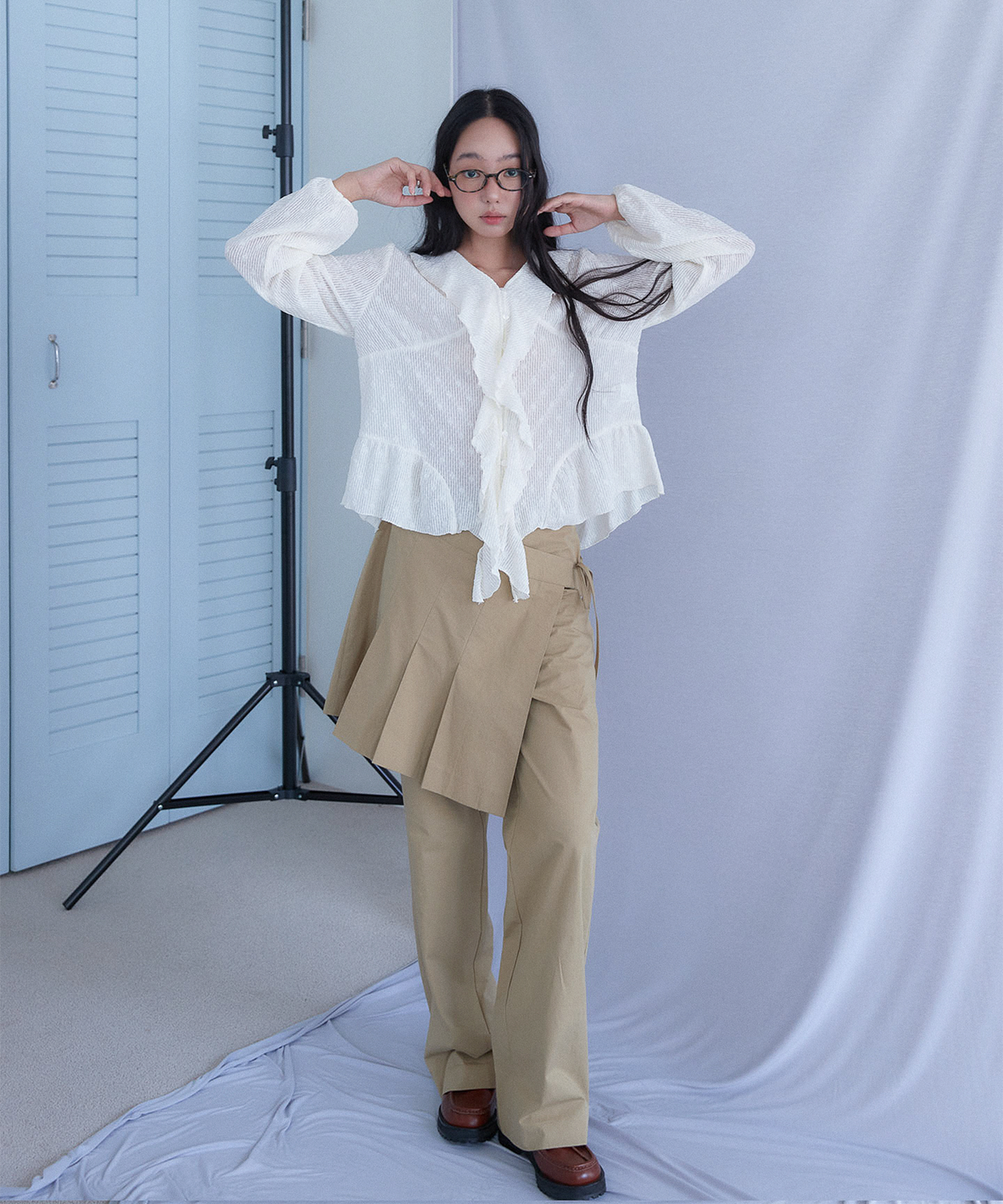 아우로(OURO) PLEATS SKIRT LAYERED PANTS [ CAMEL ]