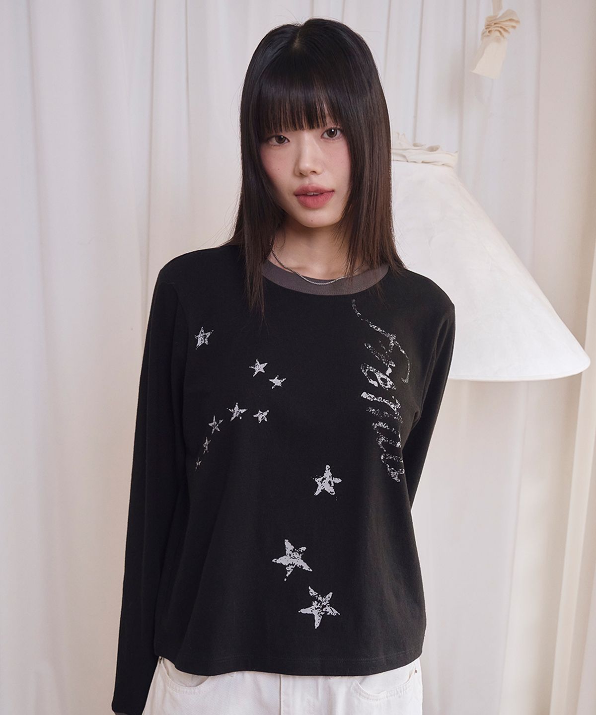 프렌다(PRENDA) CRACK STAR LOGO LONG SLEEVE BLACK