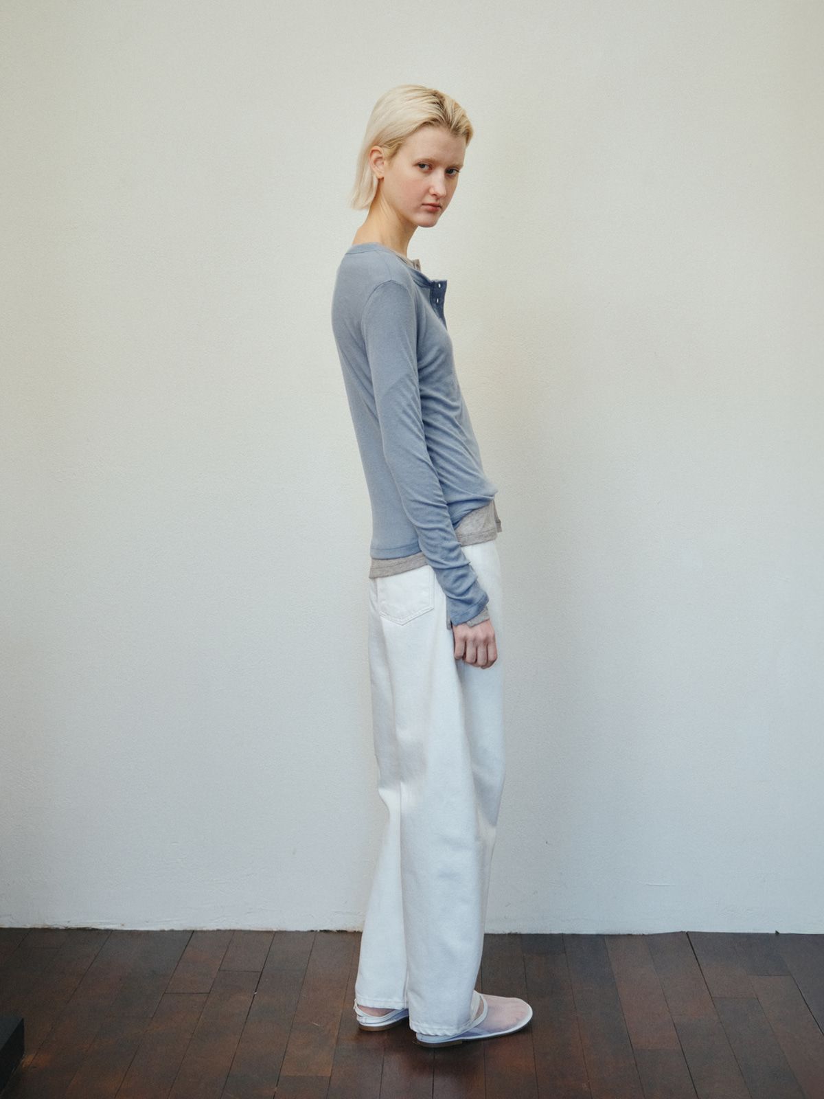 리플레인(REPLAIN) BUTTON JERSEY TOP_LIGHT BLUE