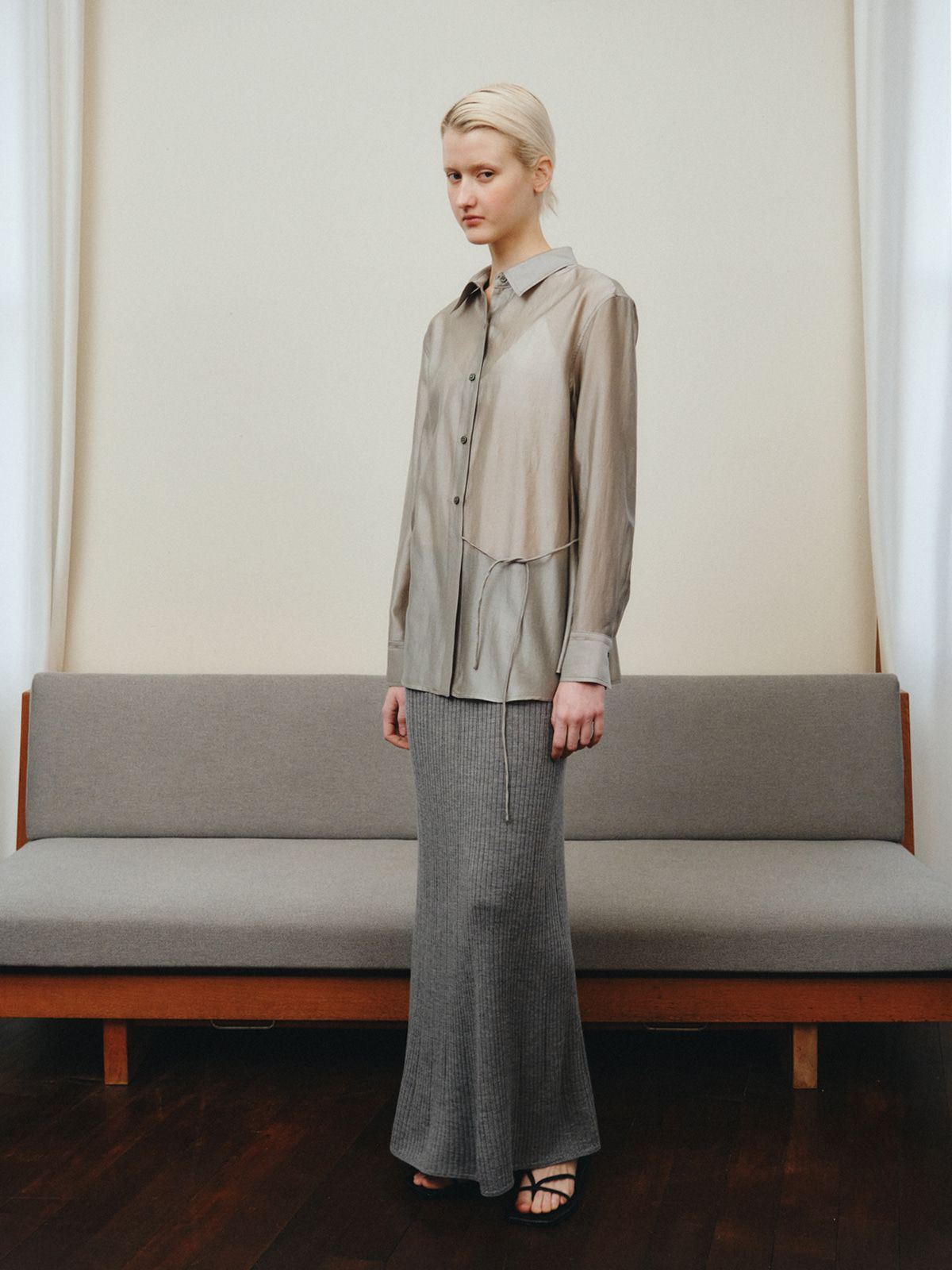 리플레인(REPLAIN) SHEER WRAP SHIRT_LIGHT KHAKI