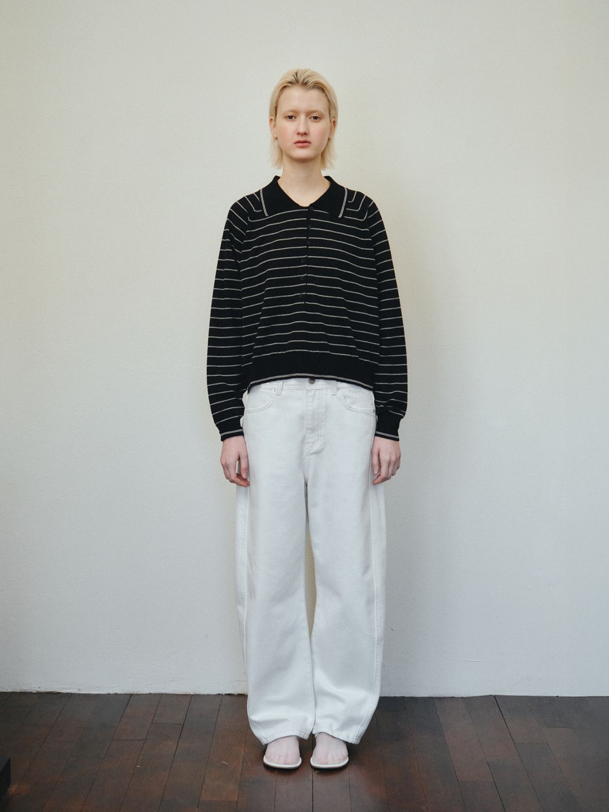 리플레인(REPLAIN) STRIPE COLLAR KNIT TOP_BLACK