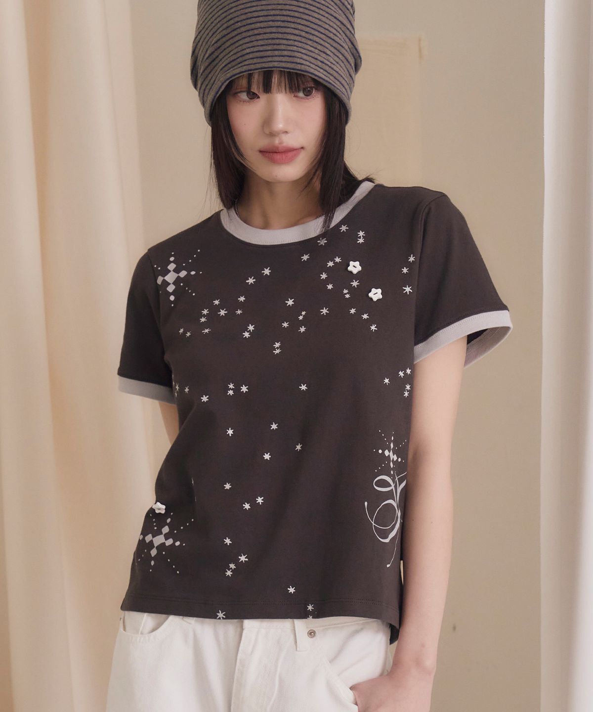 프렌다(PRENDA) CONSTELLATION LOGO CREWNECK TEE CHARCOAL