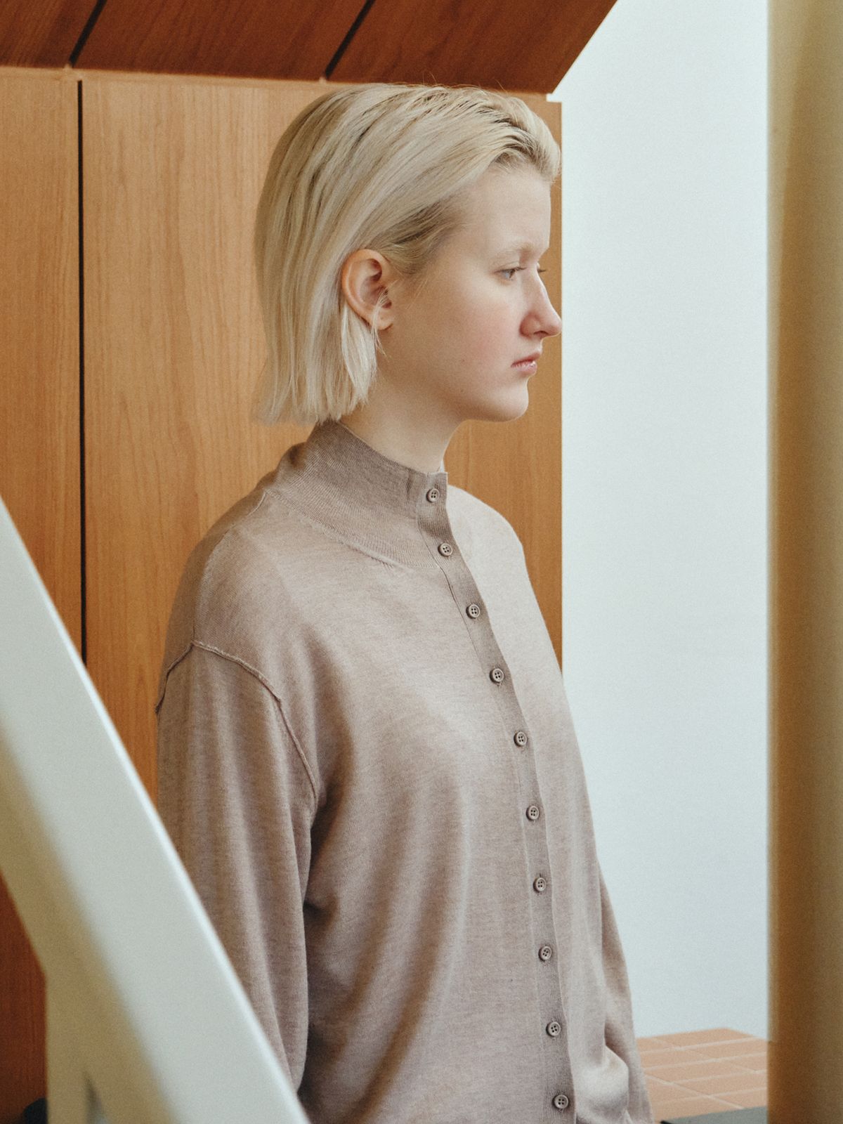 리플레인(REPLAIN) WOOL BLEND HIGH NECK CARDIGAN_BEIGE