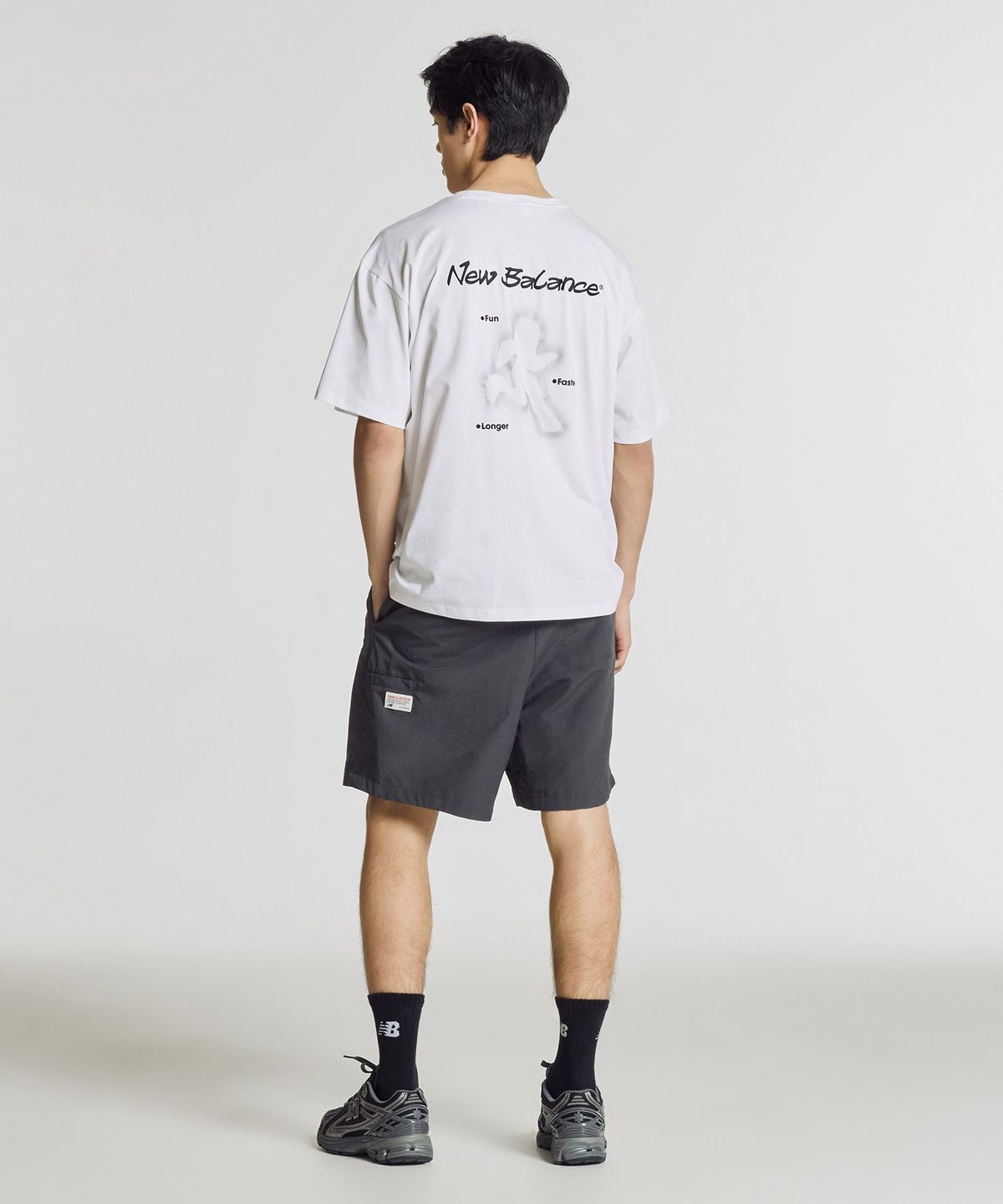 뉴발란스(NEW BALANCE) NBNEG25403 / UNI RC FROZEN 러너스 반팔티 (WHITE)