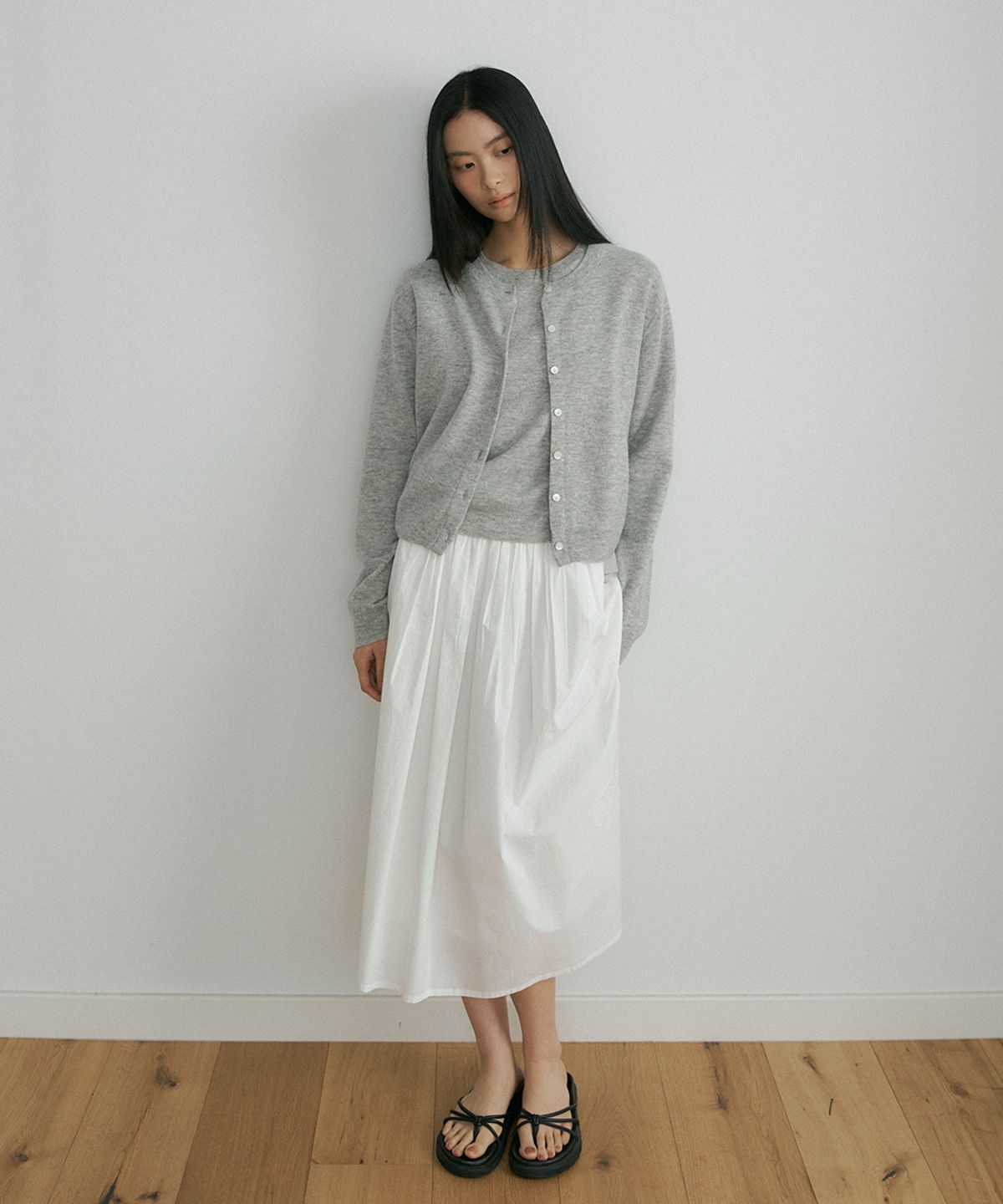 링서울(LINGSEOUL) wool round neck knit cardigan-melange