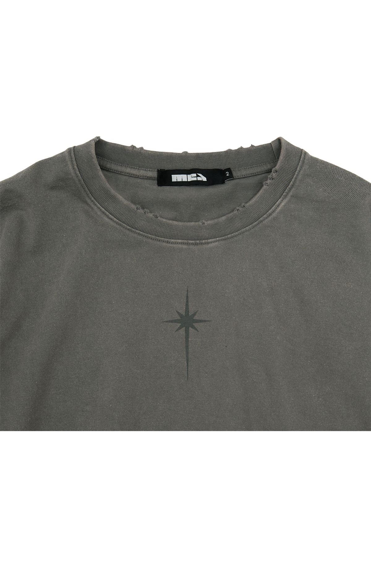 메아(MEA) DAMAGED LAYERED BOXY TOP [KHAKI]