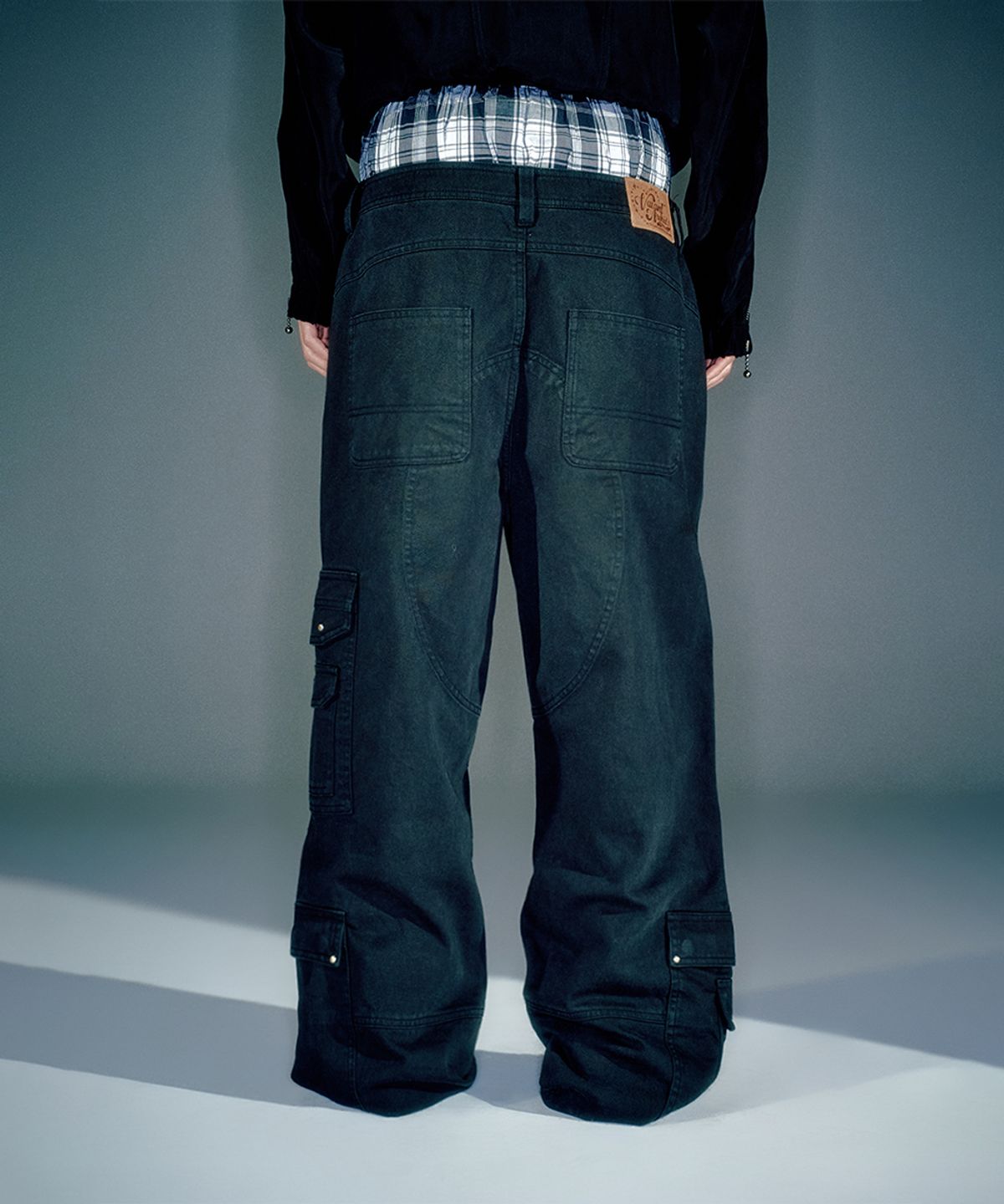 베이컨트 아카이브(VACANT ARCHIVE) (MEN) ROWAN CARGO PANTS BLACK