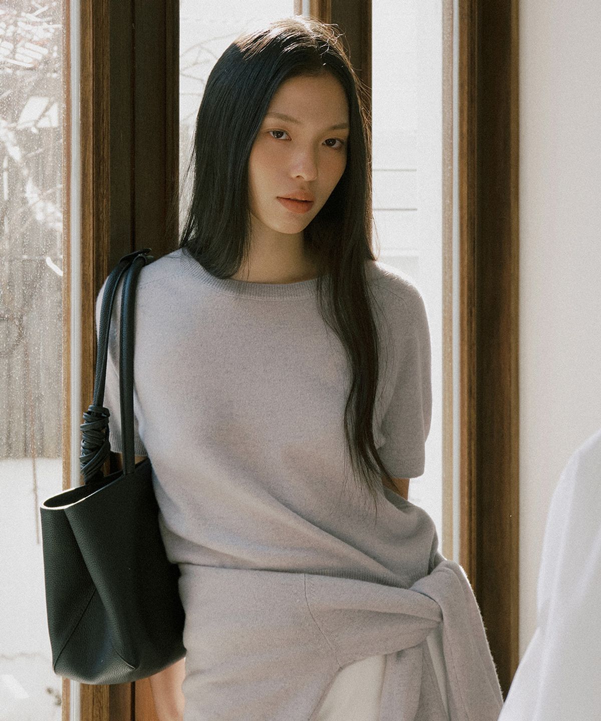 링서울(LINGSEOUL) wool round neck half sleeve knit top-sky blue