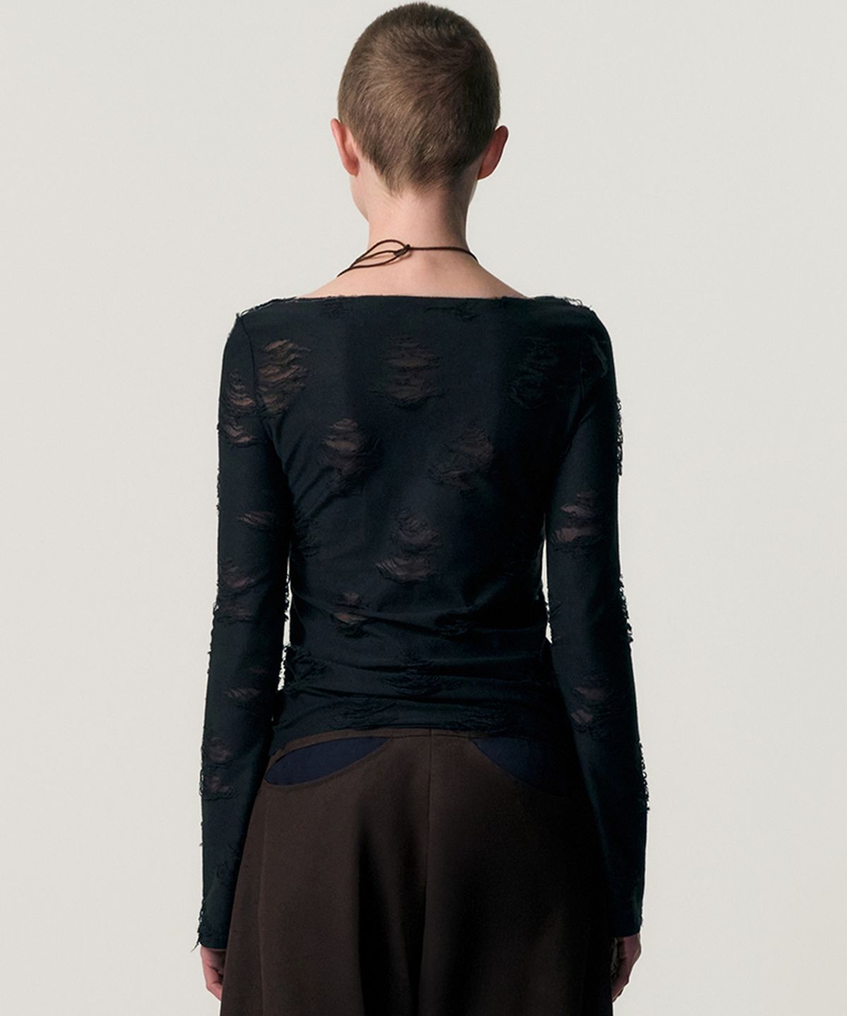 킴지수(KIMZISU) Distressed Cowl Neck T-shirt_BLACK