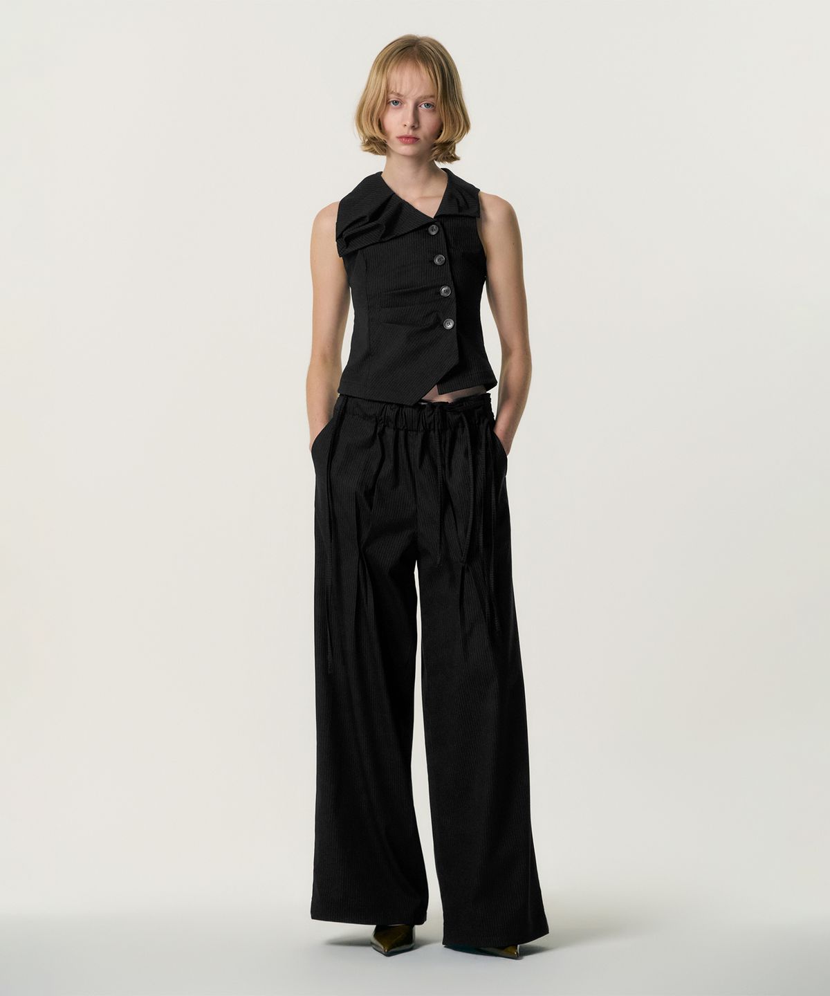 킴지수(KIMZISU) Stripe Ribbon Tied Wide Pants_BLACK