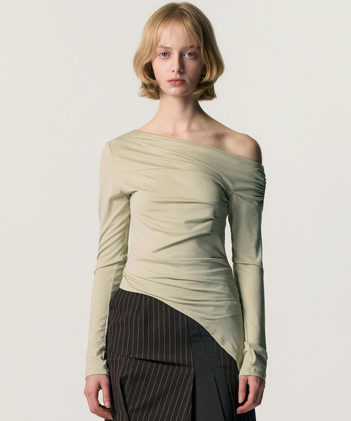 킴지수(KIMZISU) [Ver.2] One Shoulder Draped Jersey Top_GREEN