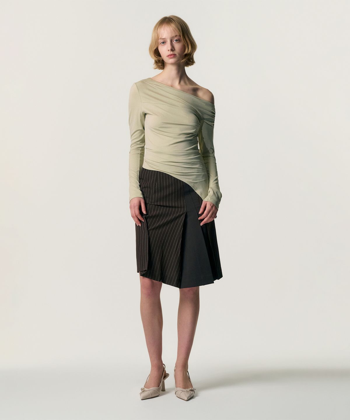 킴지수(KIMZISU) [Ver.2] One Shoulder Draped Jersey Top_GREEN