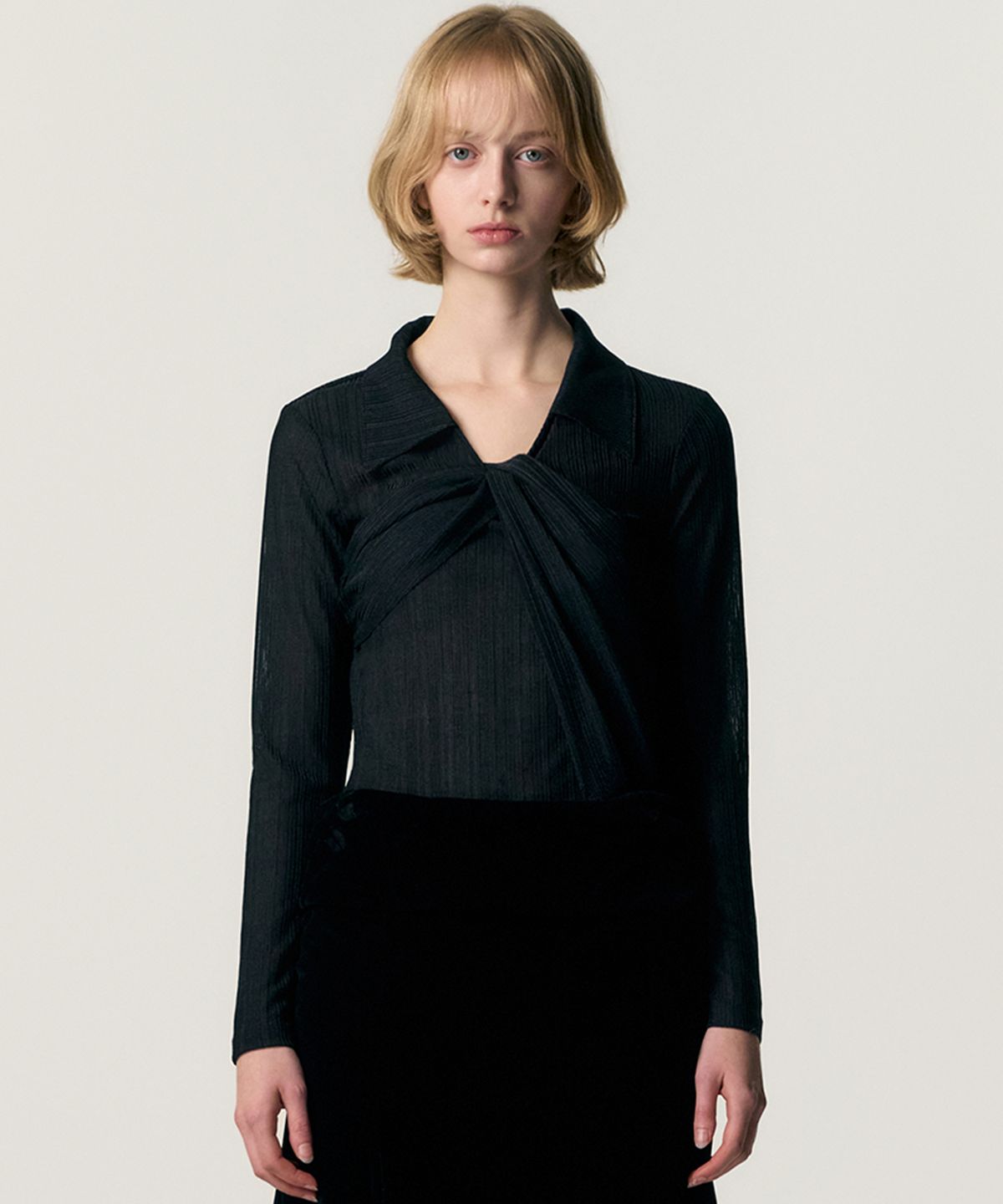 킴지수(KIMZISU) Ribbed Twist Jersey Top_BLACK
