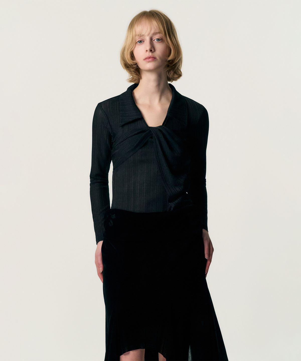 킴지수(KIMZISU) Ribbed Twist Jersey Top_BLACK