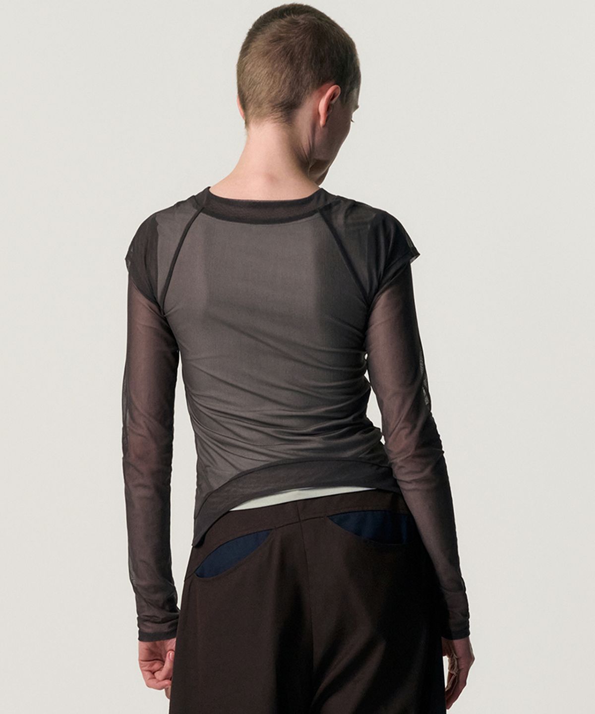 킴지수(KIMZISU) Veiled Mesh Shell LS T-shirt_BROWN