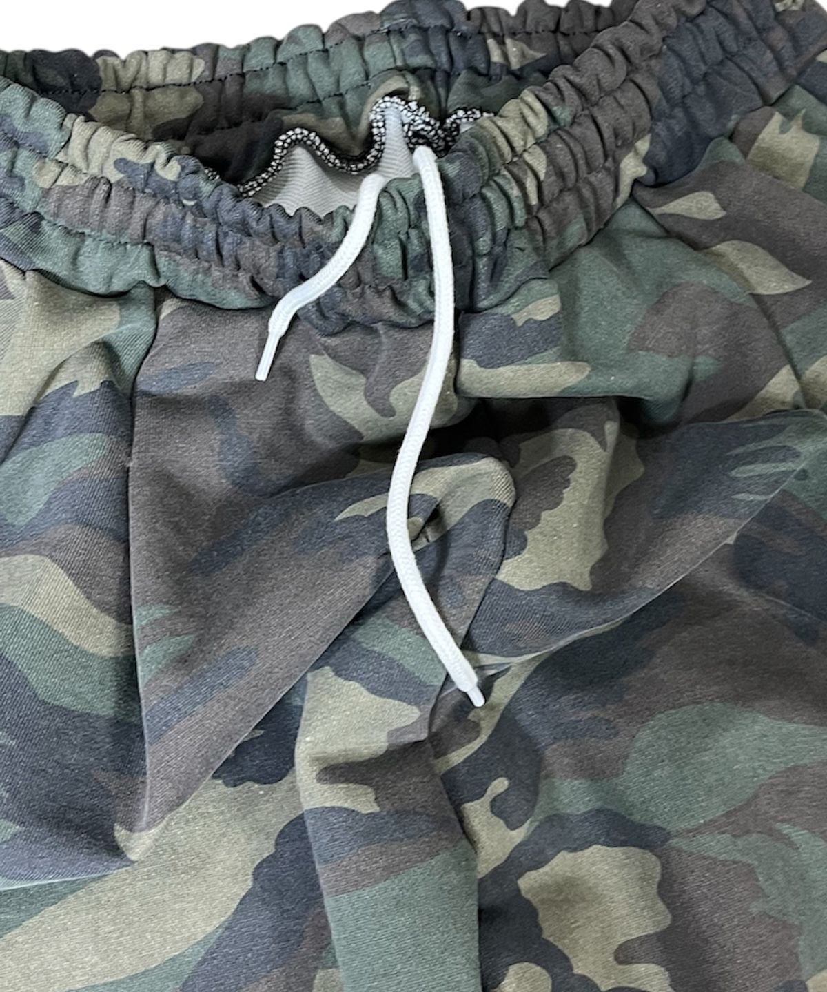 스케이터락(SK8ER ROCK) Cut Off Camouflage Sweat Wide Pants ((khaki))