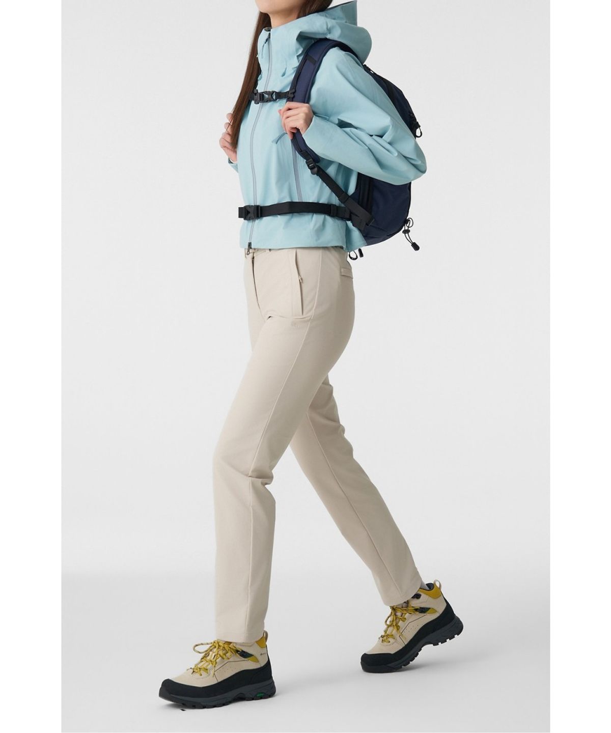 코오롱스포츠(KOLON SPORT) 여성 슬림핏 스탠다드 팬츠 JKPNX26132LBE