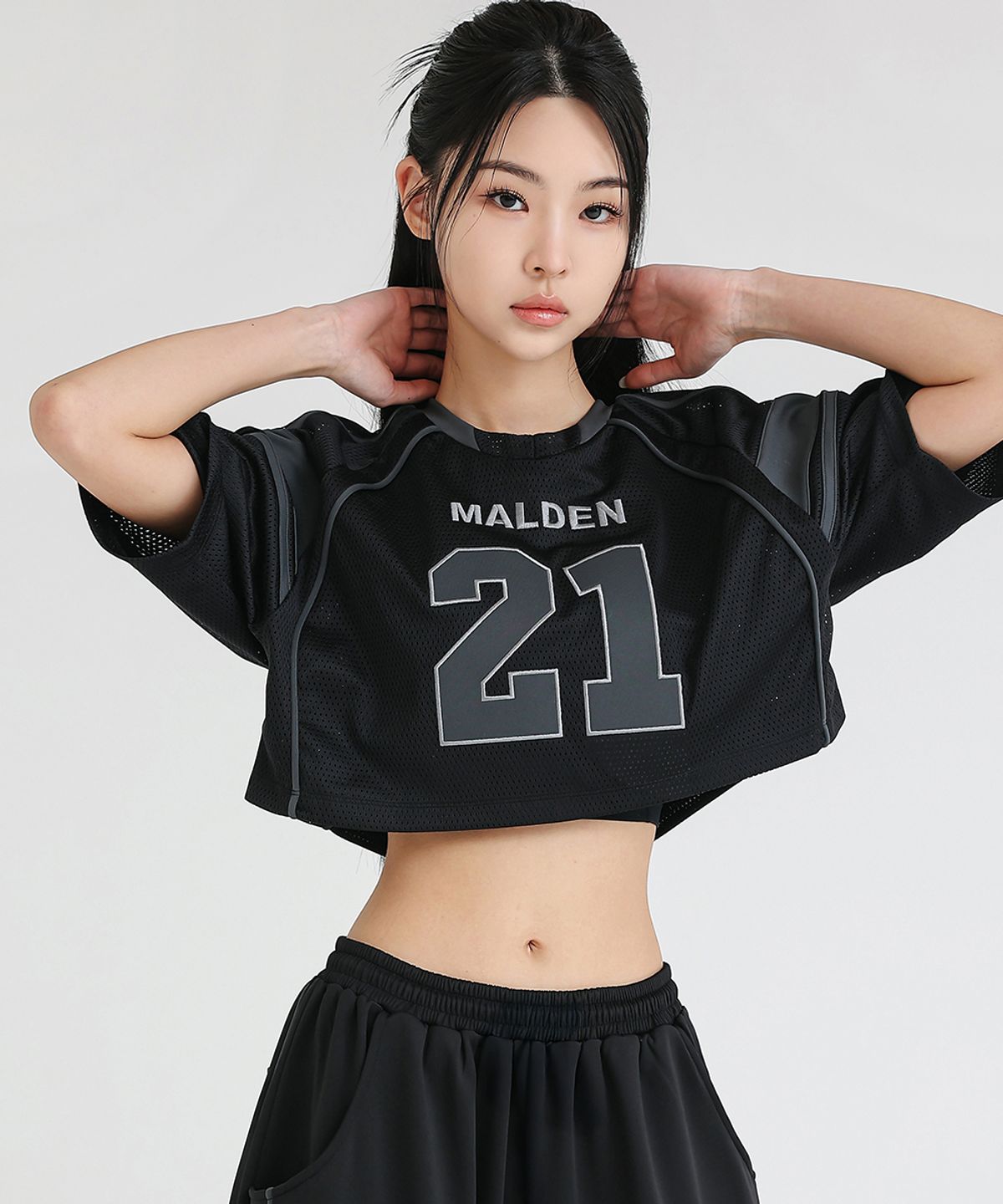 몰든(MALDEN) 메시 럭비 크롭 티셔츠