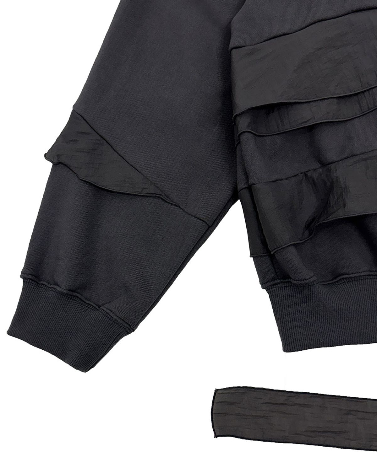 디프런티스(DIFFERENTIS) Sheer Ruffled Sweatshirt (CH)