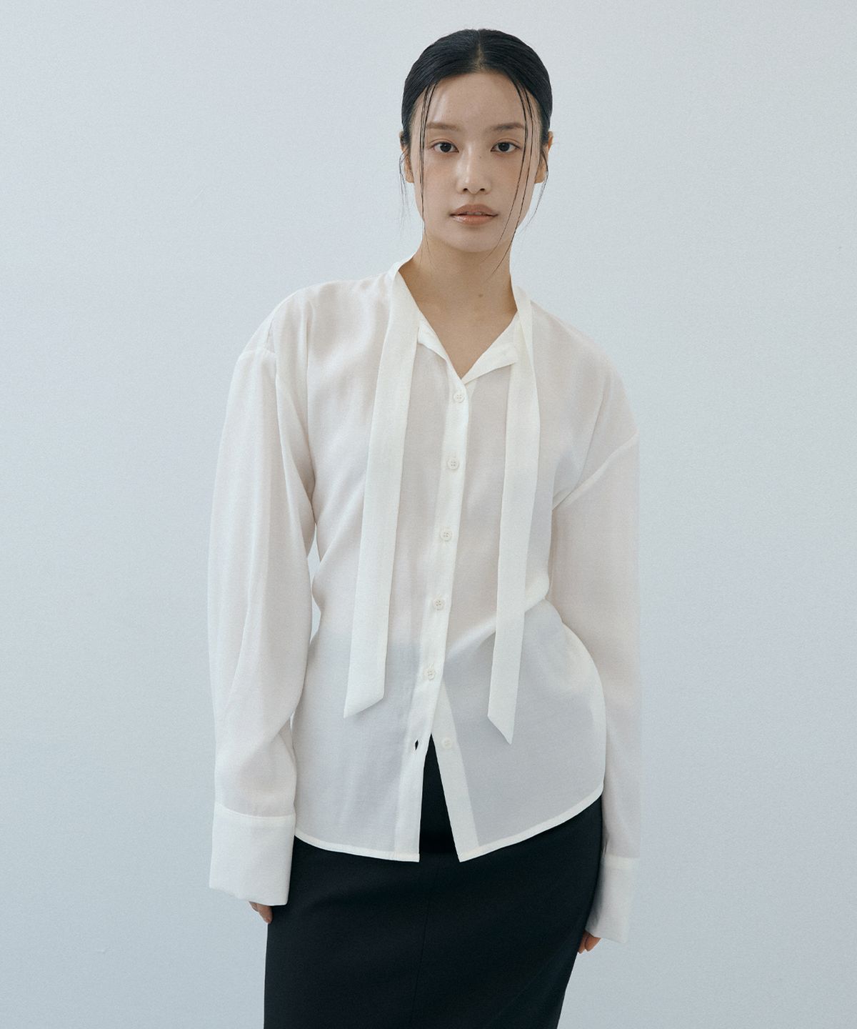 루시르주(LUCIR ZU) Silky Corset-Back Oversized Blouse (ivory)