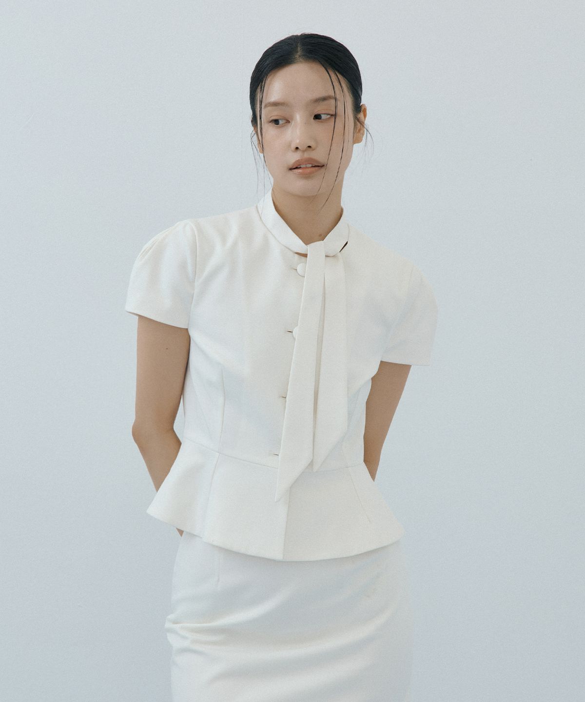 루시르주(LUCIR ZU) Muffler Flare Jacket (cream)