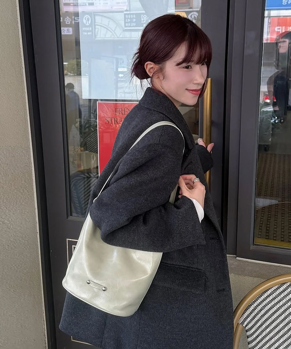 레이몬트(RAIMENT) Stud Band Basket Bag_Light Khaki