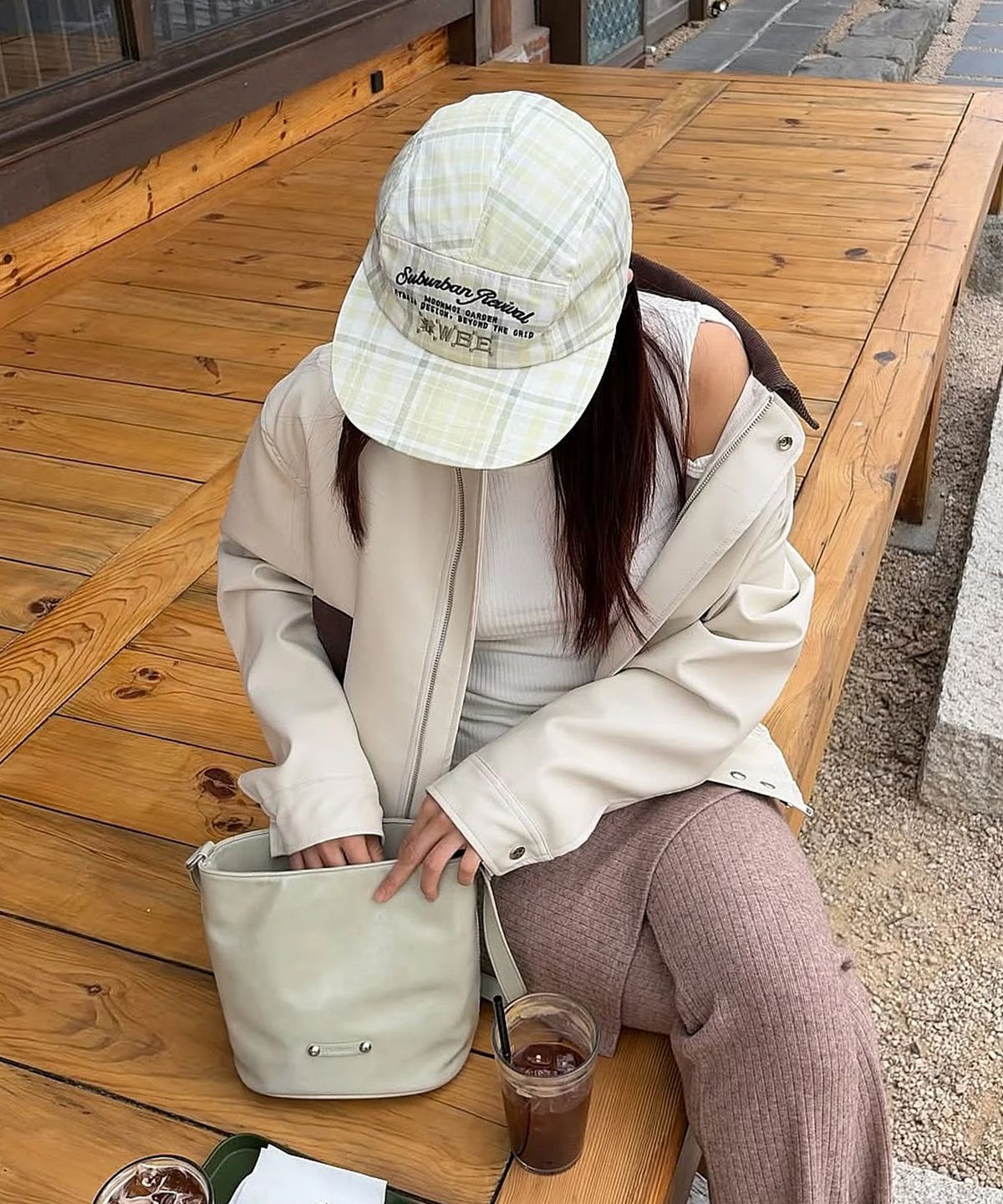 레이몬트(RAIMENT) Stud Band Basket Bag_Light Khaki