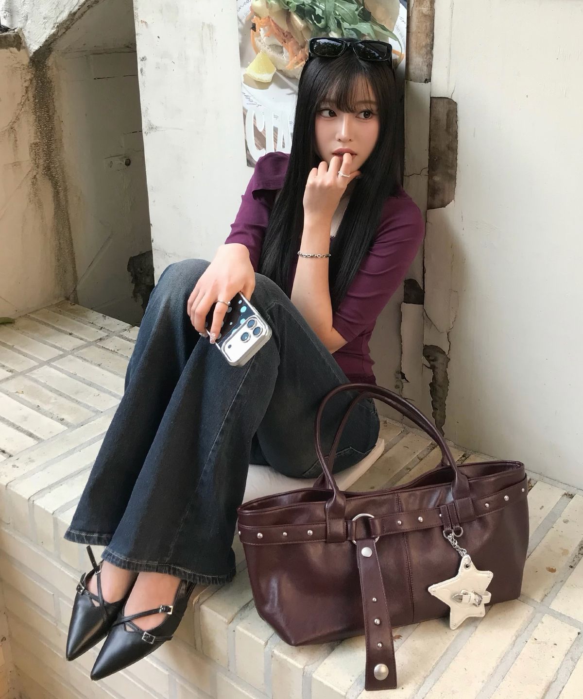 레이몬트(RAIMENT) Stud Strap Boat Bag_Red Brown