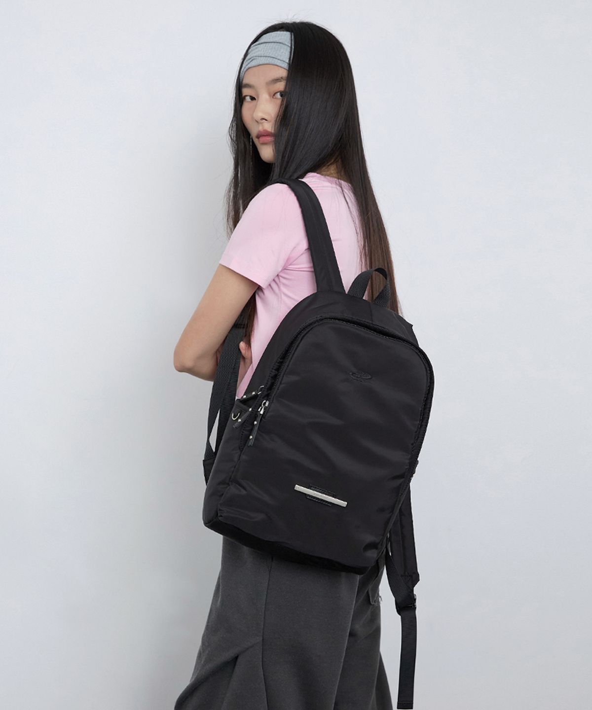 레이몬트(RAIMENT) Logo Point Backpack_Black
