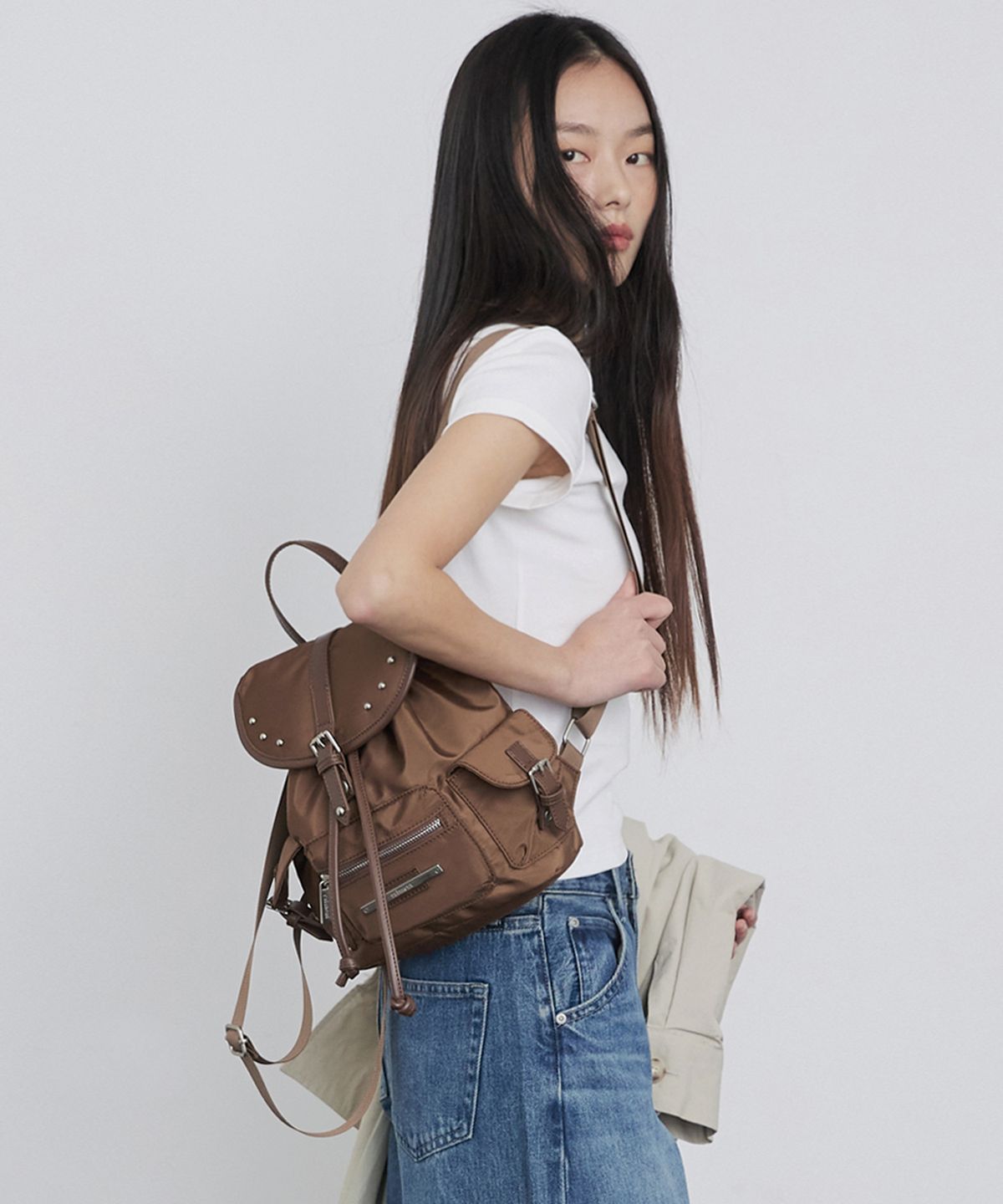 레이몬트(RAIMENT) Stud Cover Point Mini Backpack_Brown