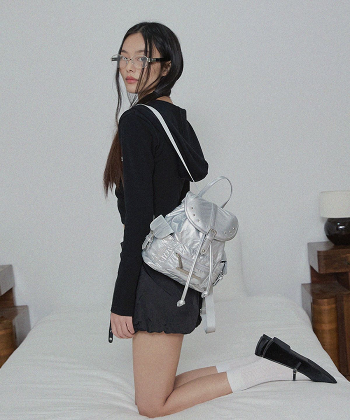 레이몬트(RAIMENT) Stud Cover Point Mini Backpack_Silver