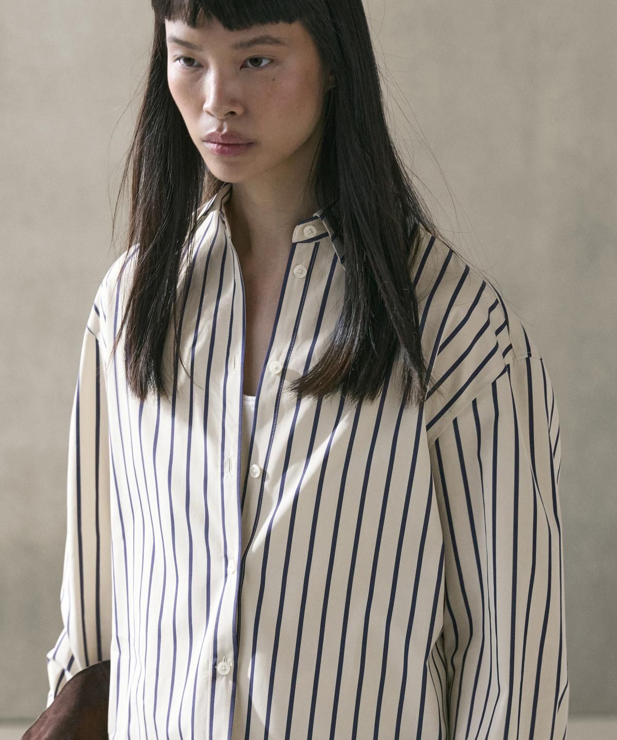 마시모두띠(MASSIMO DUTTI) 100% 코튼 스트라이프 셔츠