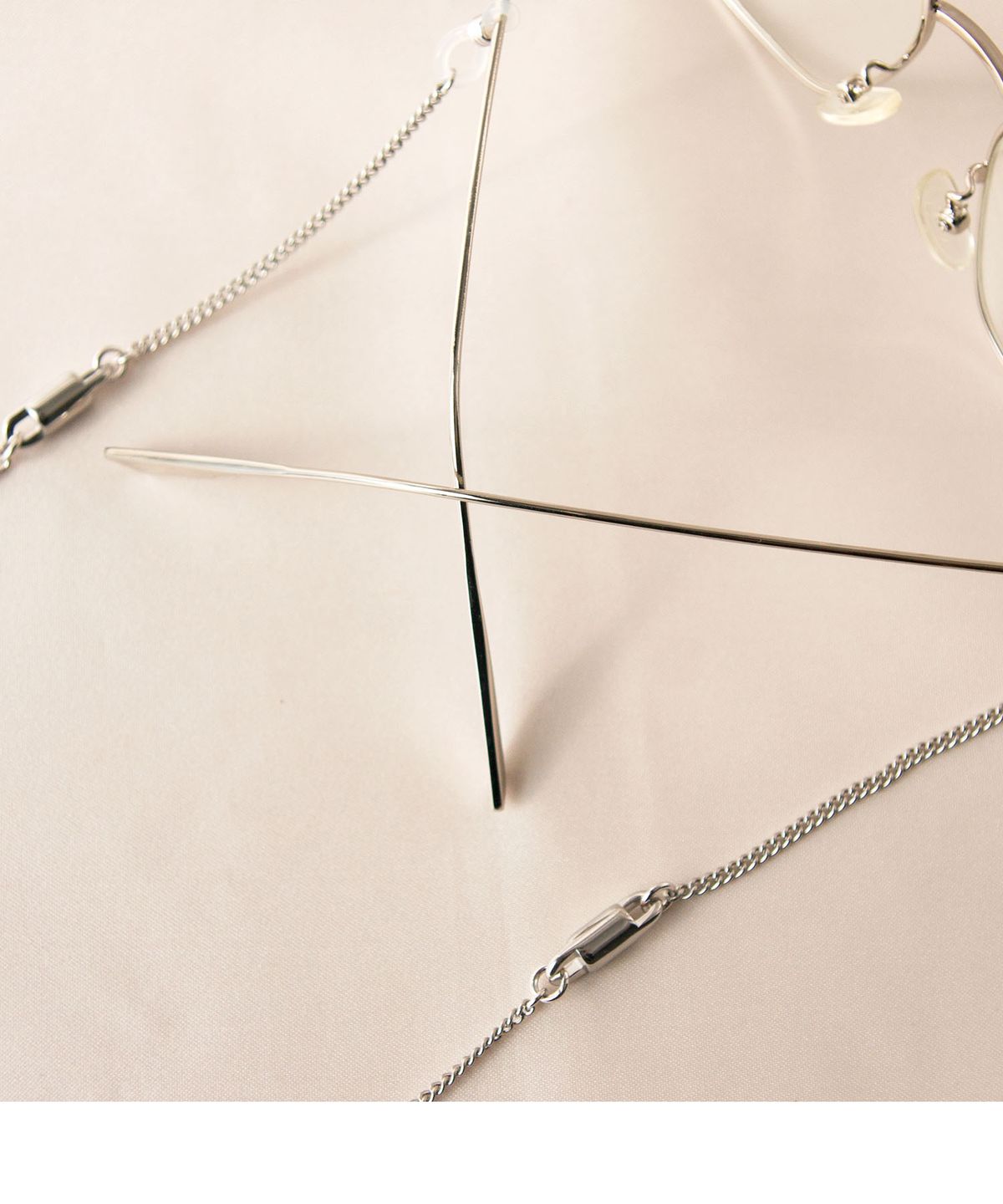 트레쥬(TREAJU) Clean metal glasses chain