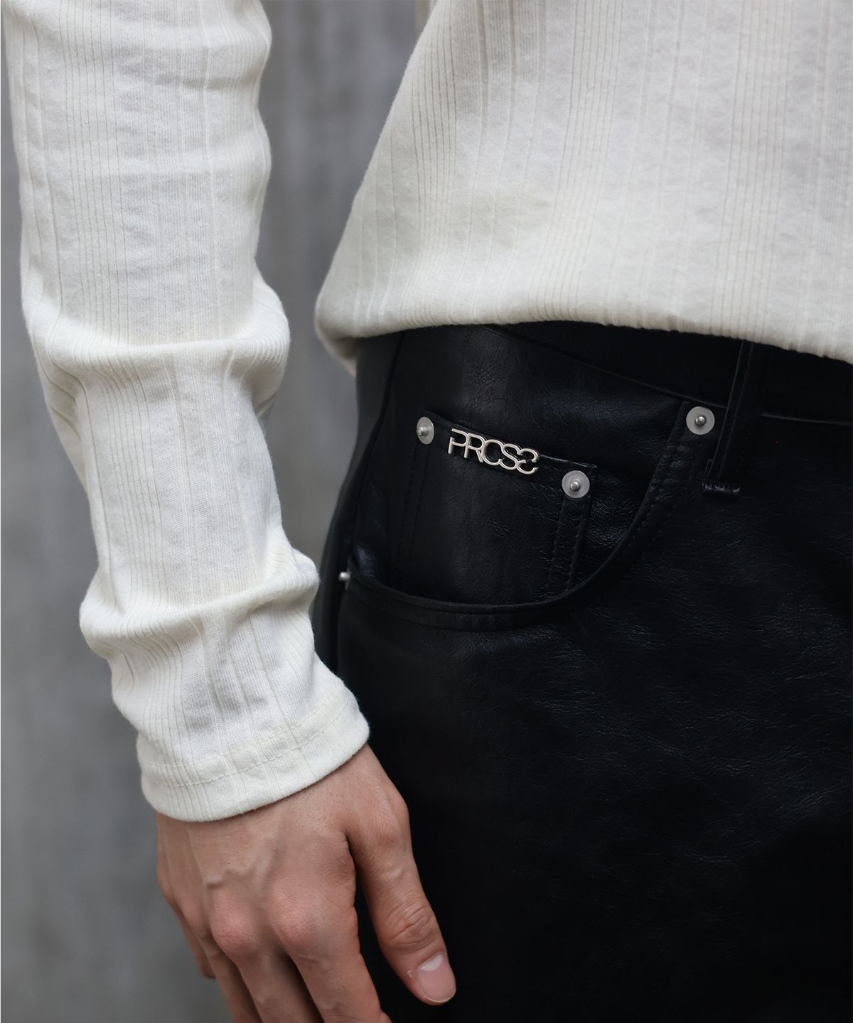 프로세스(PROCESS) Airy Henley - Cream