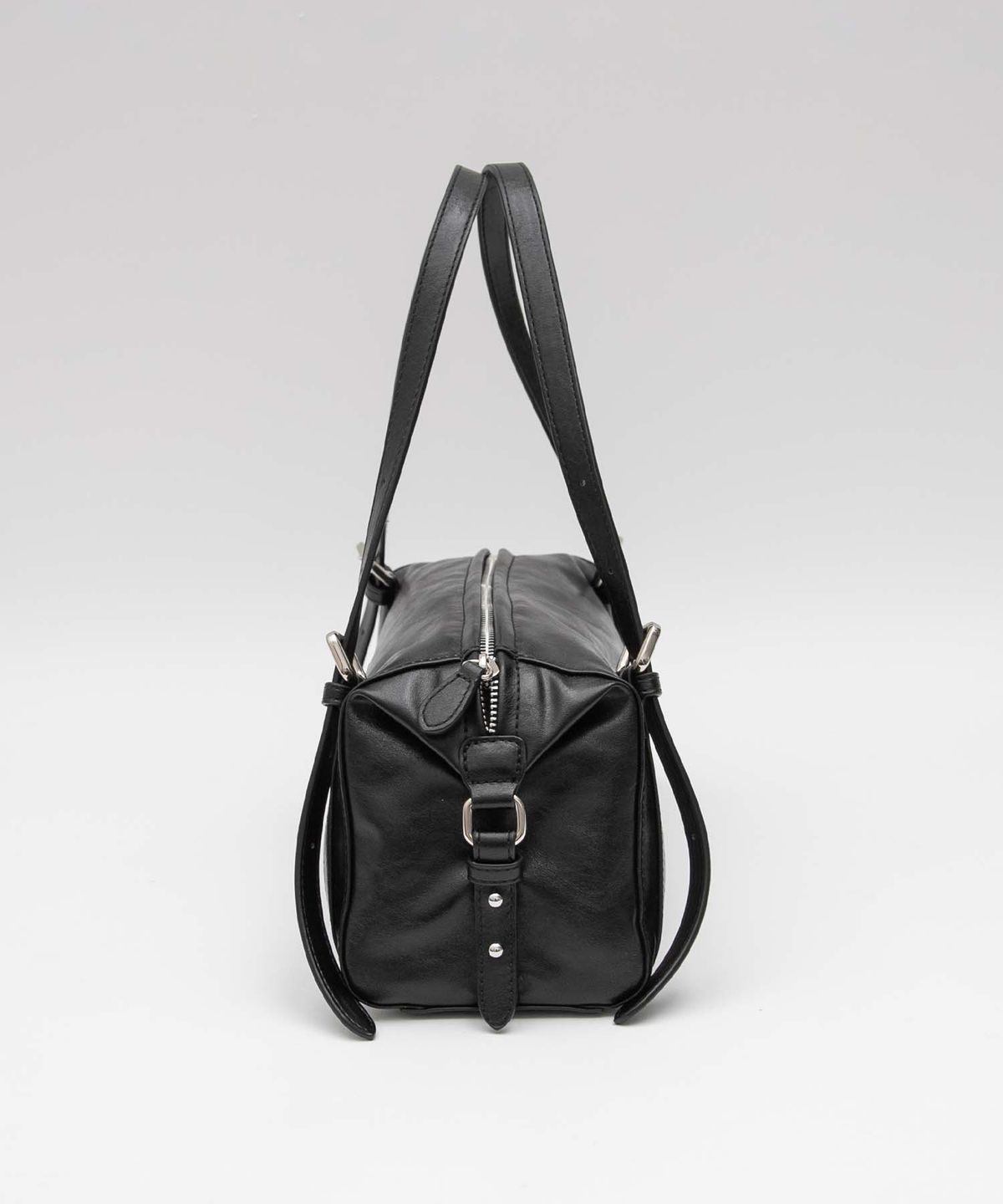 로라로라(ROLAROLA) FAUX LEATHER BUCKLE SHOULDER BAG BLACK