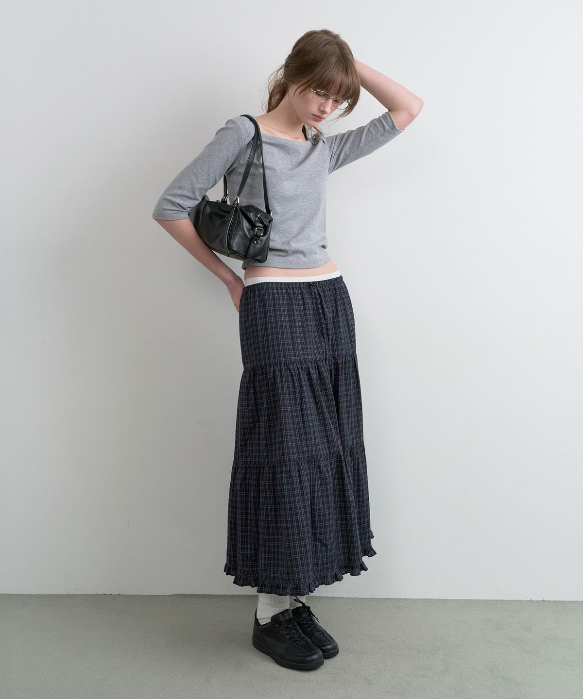 로라로라(ROLAROLA) CHECK TIERED LONG SKIRT GR+NV