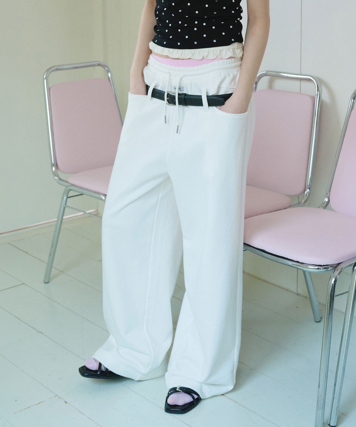 로라로라(ROLAROLA) BELT SET TWO-WAY SWEAT PANTS WHITE