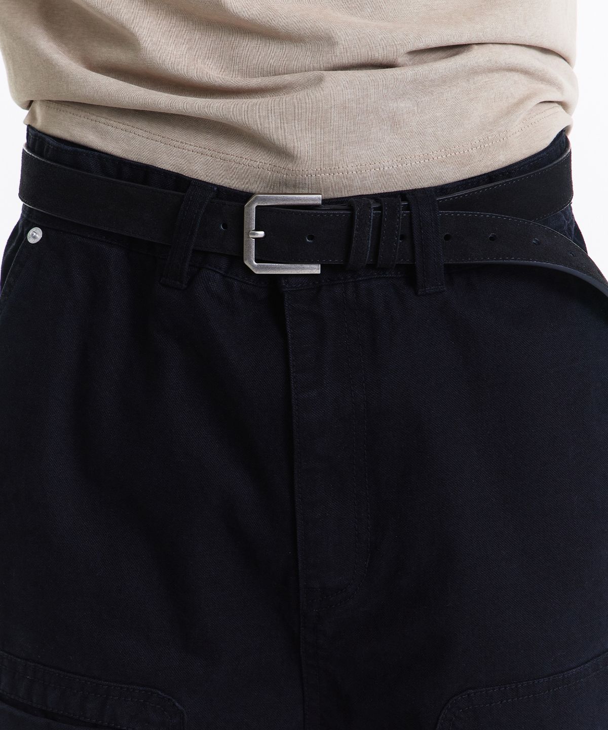 기철(KICHUL) Object Square Tip Suede Belt (Black)