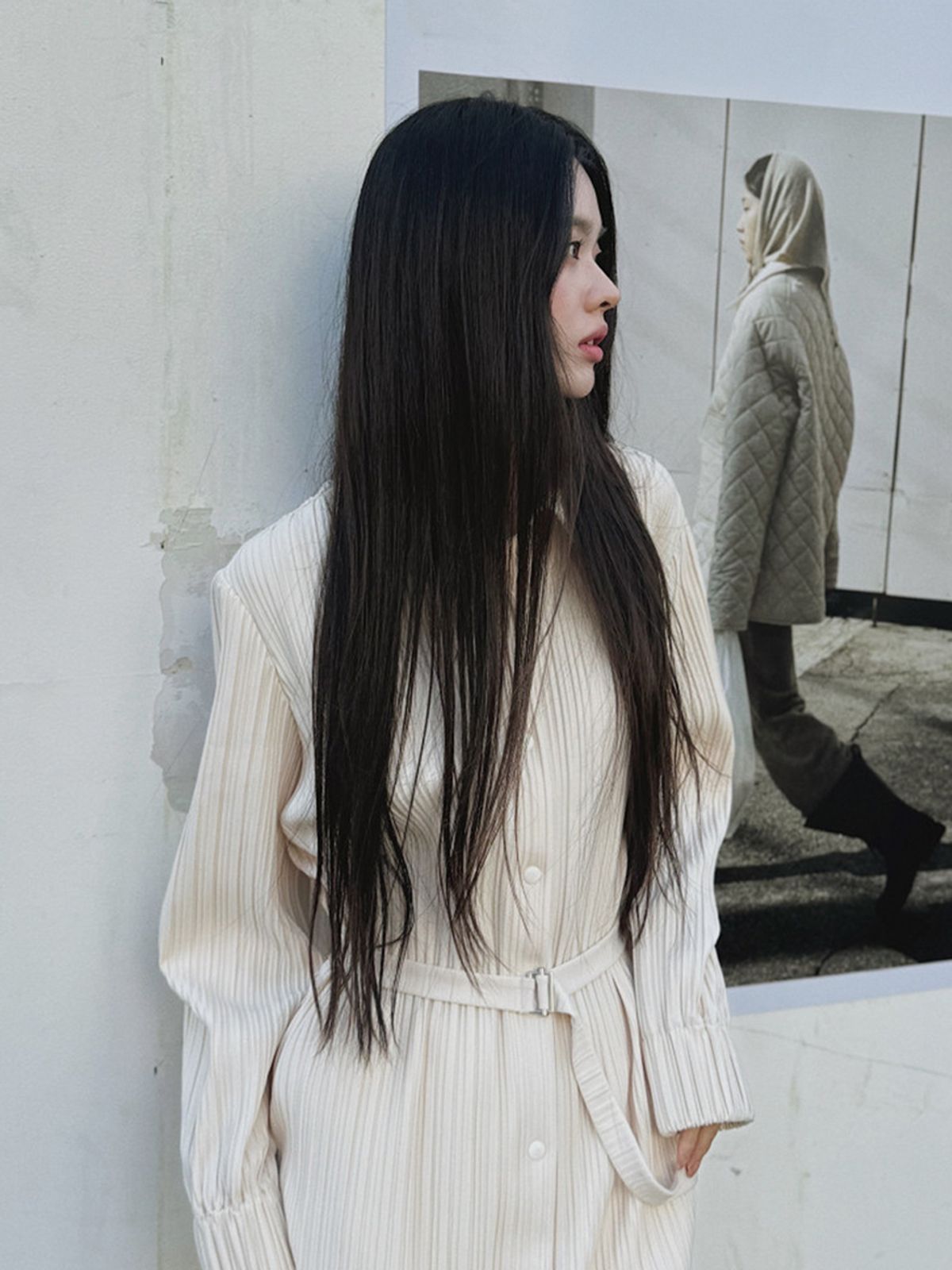 메르메르(MER MER) (2컬러) FW 플리츠 칼라 롱셔츠 드레스_블랙/아이보리