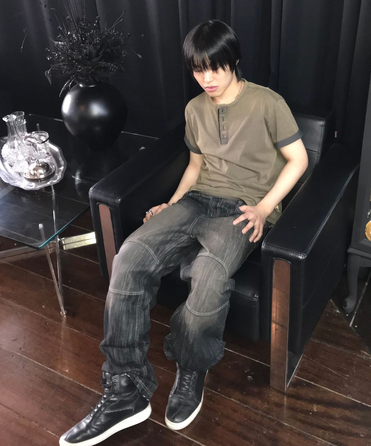 기철(KICHUL) Slub Biker Straight Denim Pants (Black)