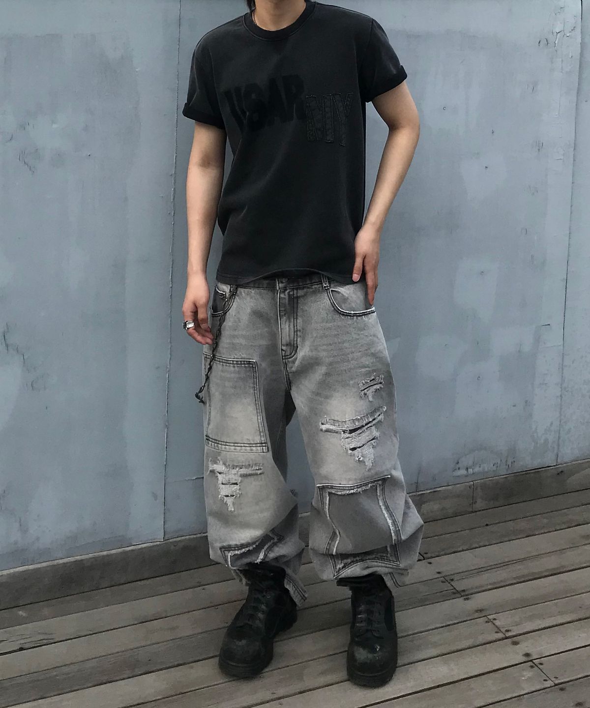 기철(KICHUL) Square Patch Cut Wide Denim Pants (Light Grey)
