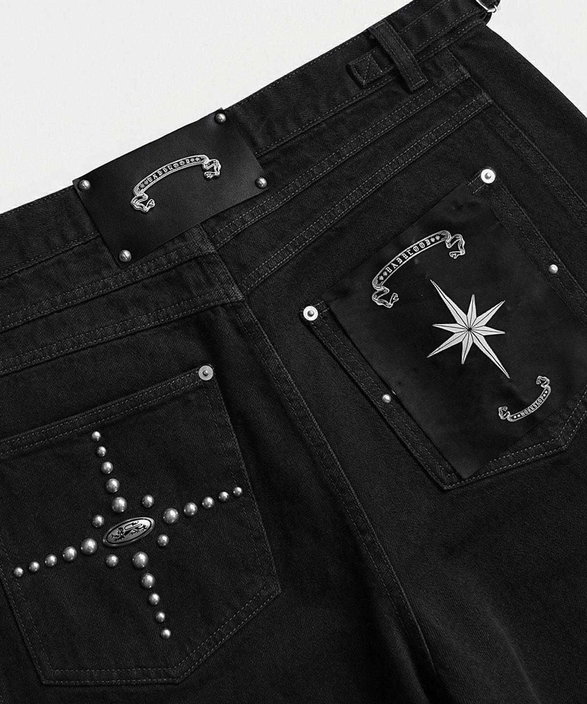 배드블러드(BADBLOOD) Star-Studded Barrel Pants - Black