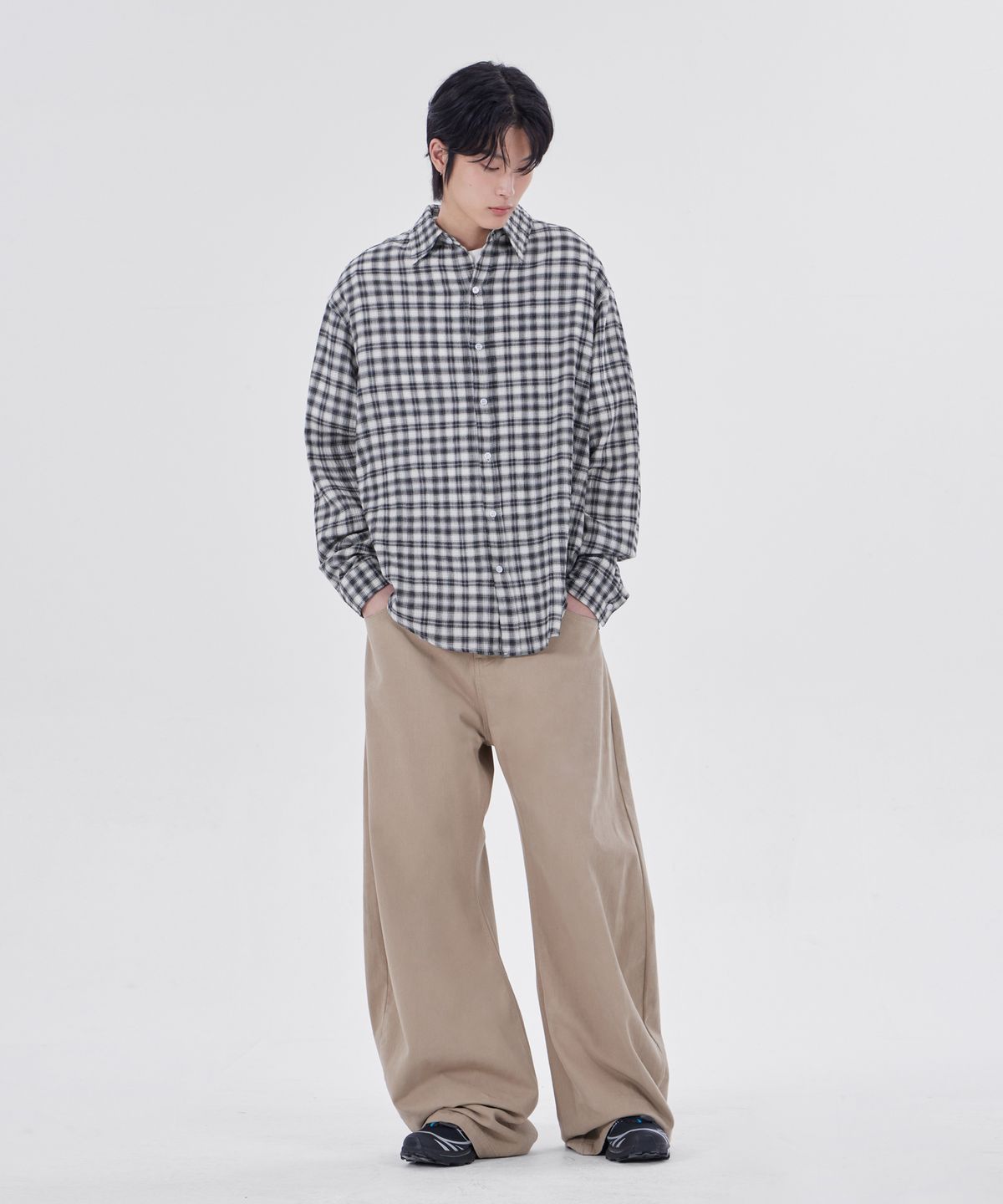 굿라이프웍스(GLW) 이지 오버핏 체크 셔츠 블랙